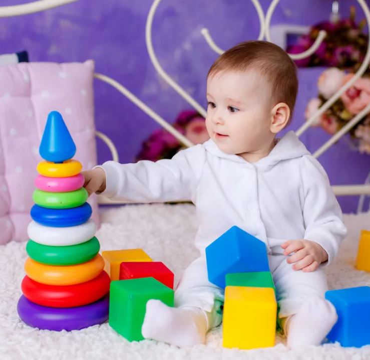 Игры и занятия с детьми в возрасте от 5-6 месяцев до 1 года