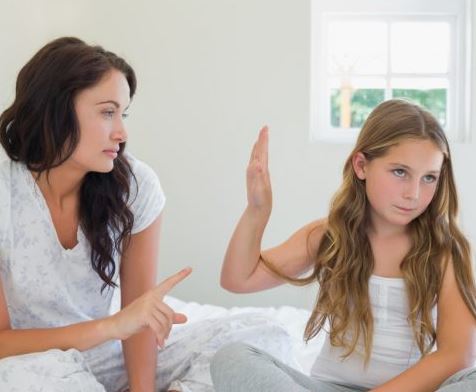 Как выжить рядом с подростком: 10 советов психолога родителям